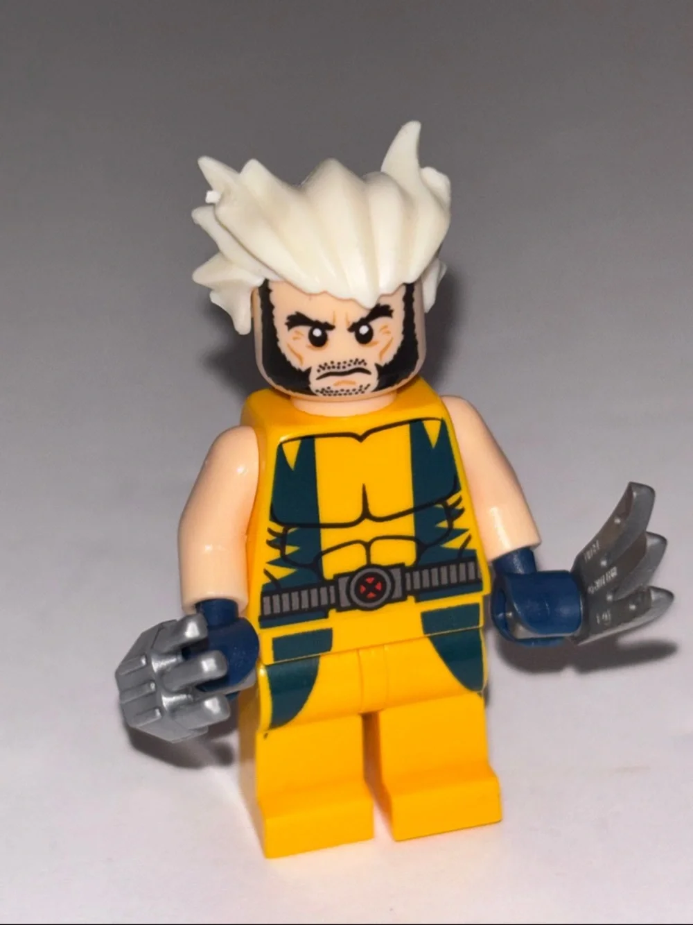 Lego Wolverine 6866 Super Heroes X-Men Minifigure